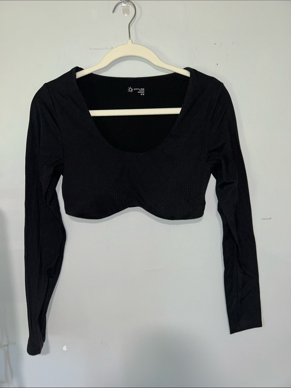 Aerie Black Ribbed Long-Sleeve Scoop Crop Top - M
